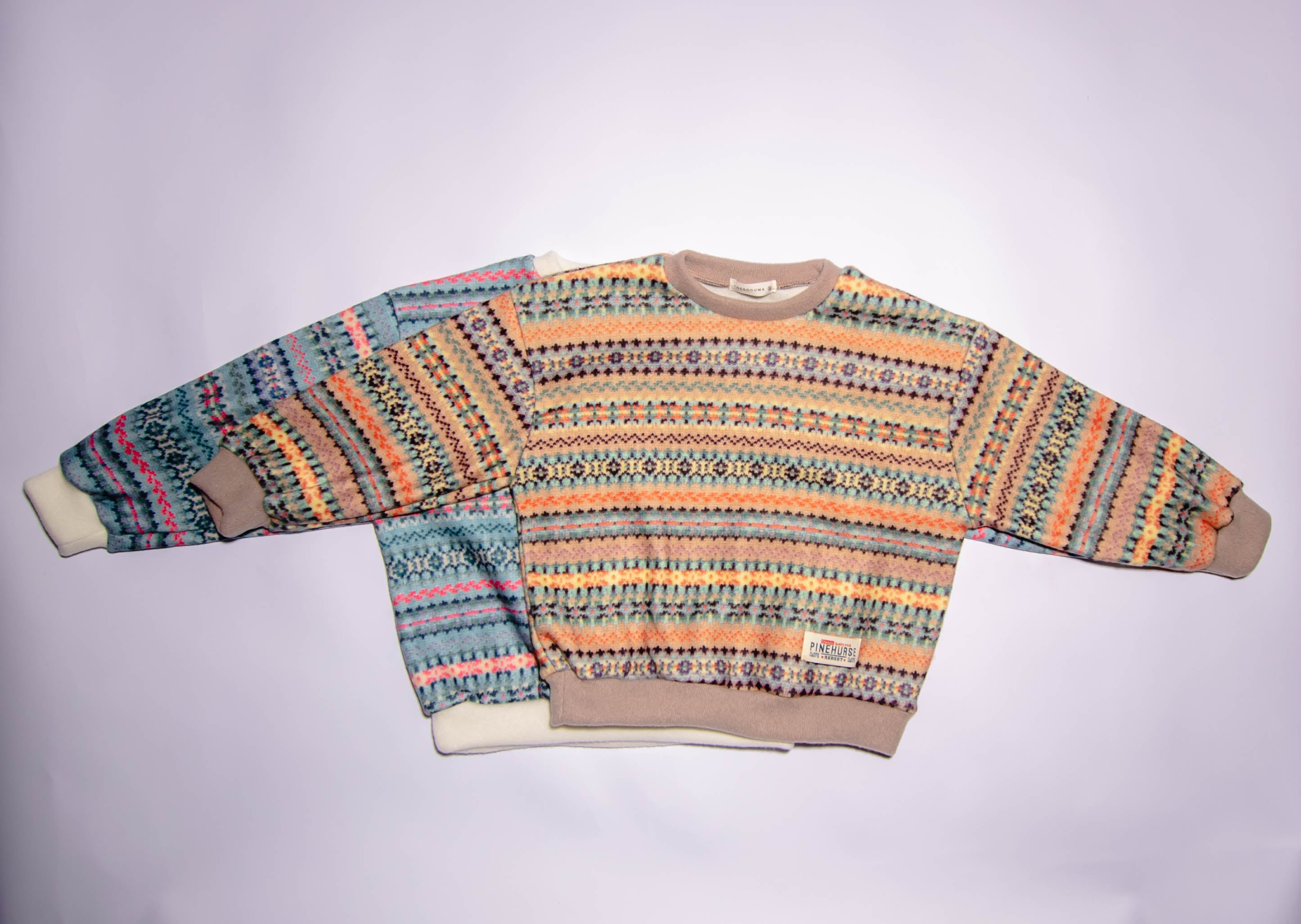 Comfortable Sweatshirt for kids with a retro 70s style design